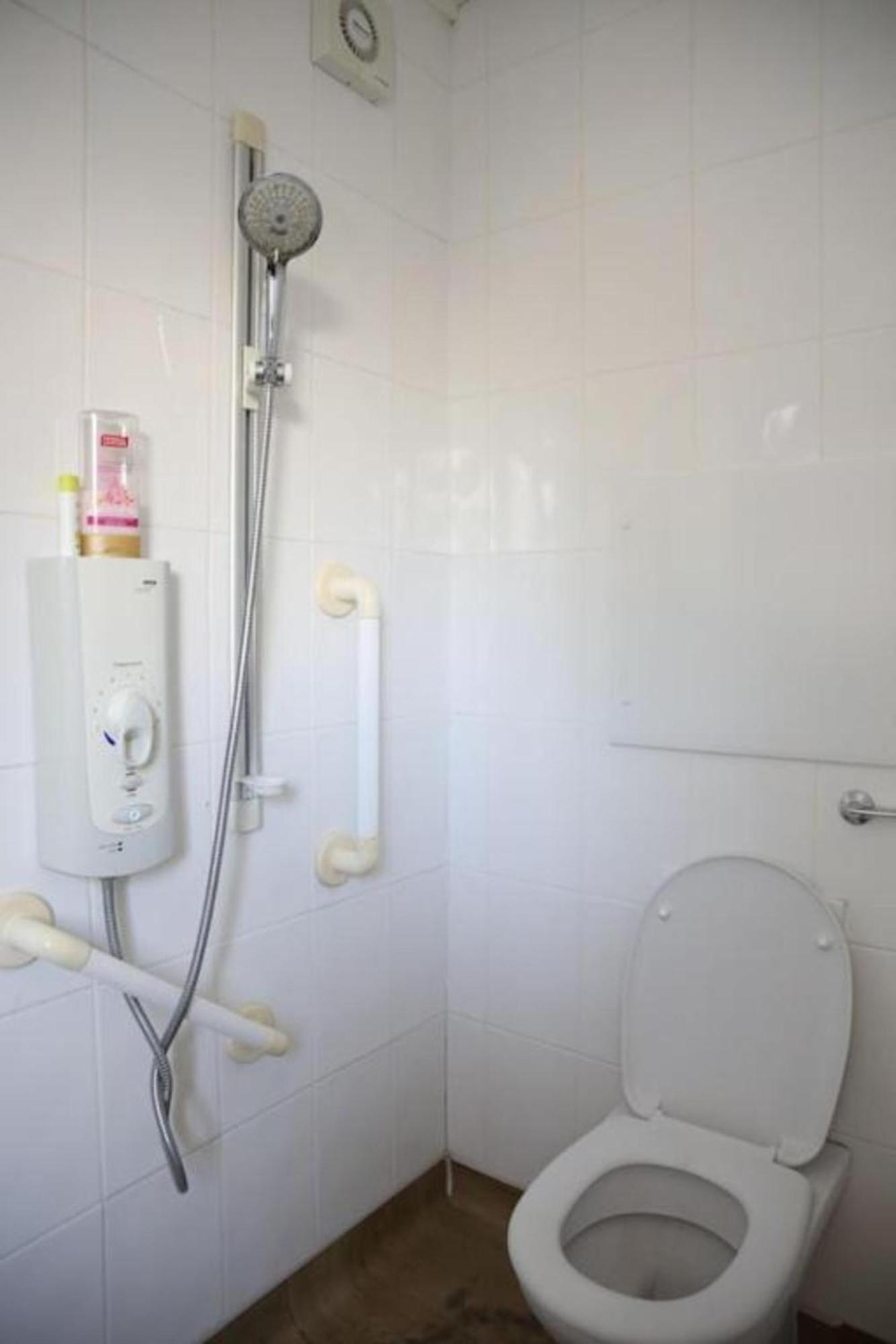 Timi Holiday Home Londra Dış mekan fotoğraf